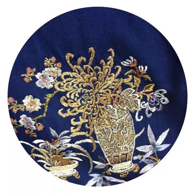 相机镜头掉漆——97久久久久人妻精品专区，揭示背后的质量隐忧与修复艺术